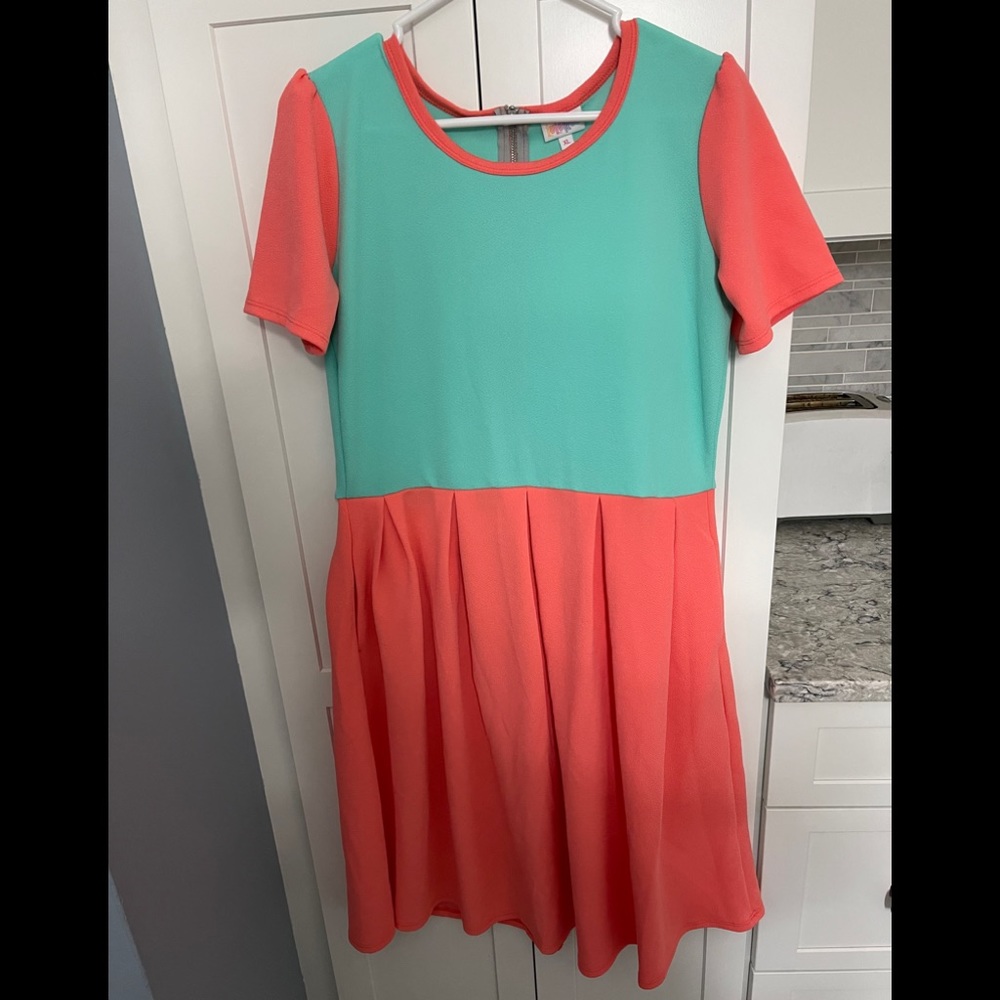LuLaRoe Amelia Dress